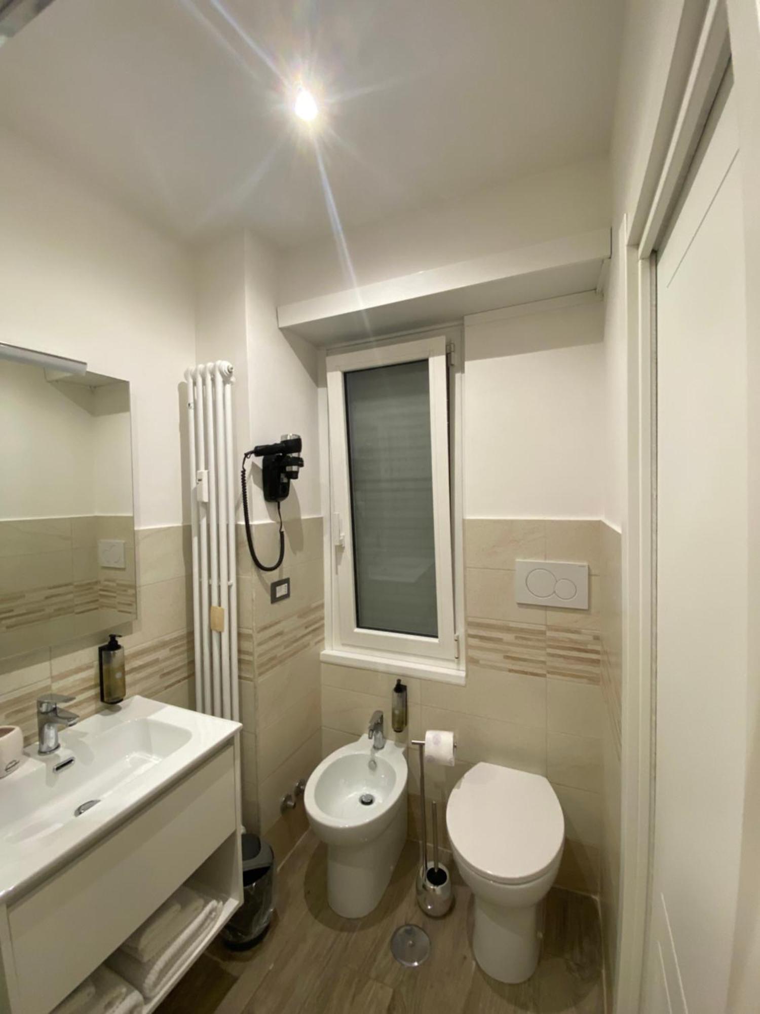 Bed and Breakfast Domus Cinecitta Rom Exterior foto